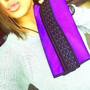 Get your waist trainers in I also do bundles too